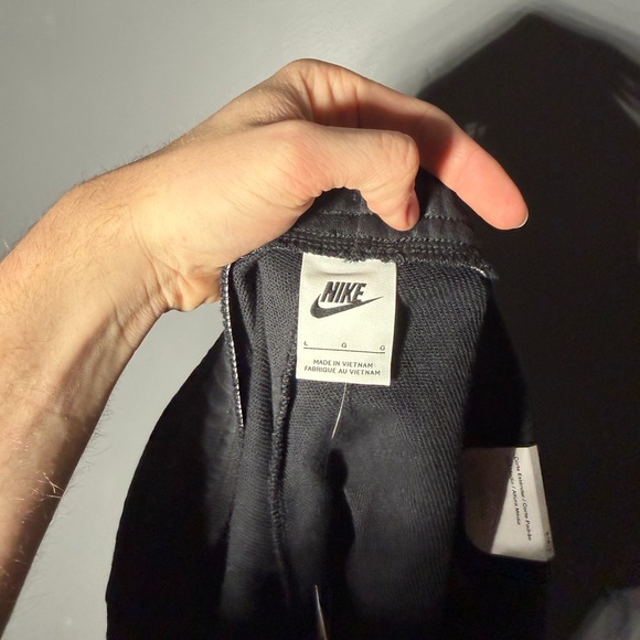 Nike Women's Club Fleece Mid-Rise Shorts Size Large - Picture 5 of 5